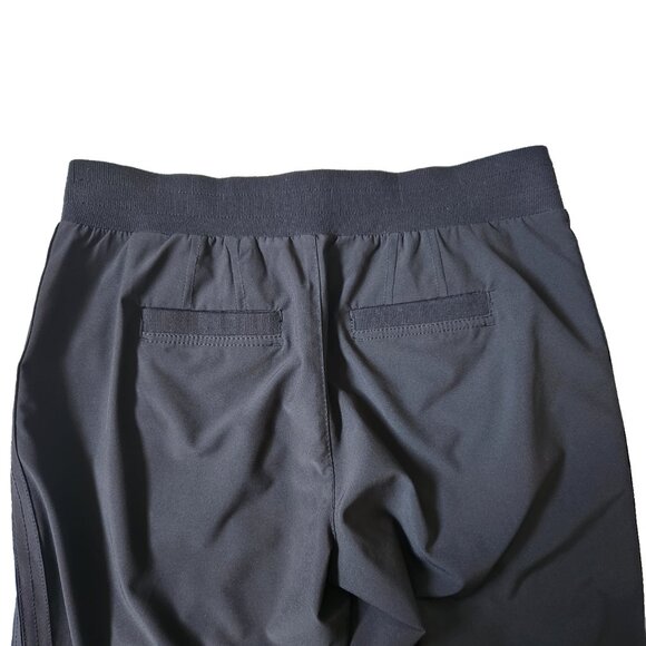 Black Capri Pants with Rouched Sides - Picture 4 of 6